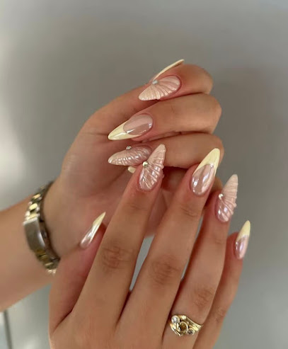 Chic Nails Spa - Nail Salon in Whitby, Ontario