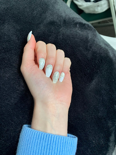 Elegant Pro-Nails - Nail Salon in North Bay, Ontario