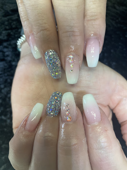 Amy Nails (N&D Nails) - Nail Salon in Halifax, Nova Scotia